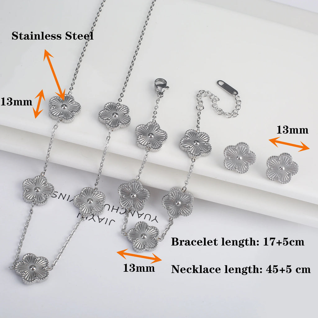 Petal Charm Bracelet